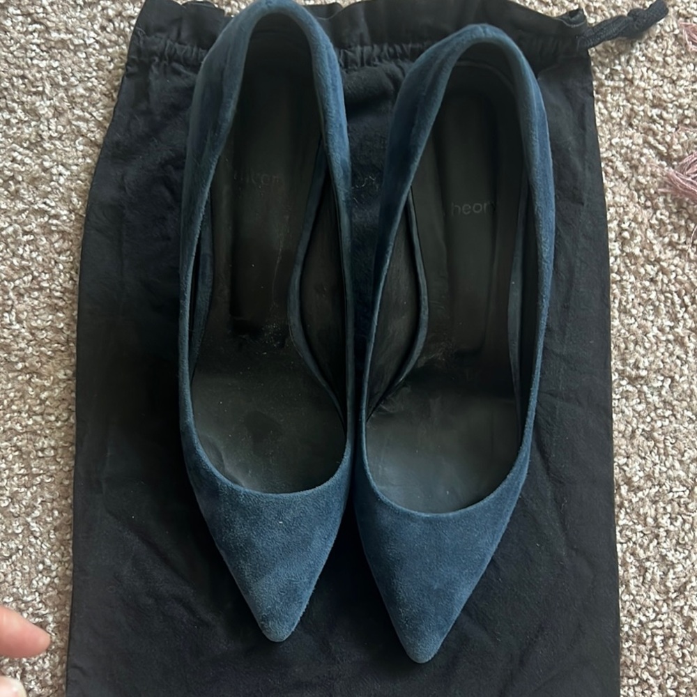 Theory Braxia Pumps- Elegant Navy Suede Heels